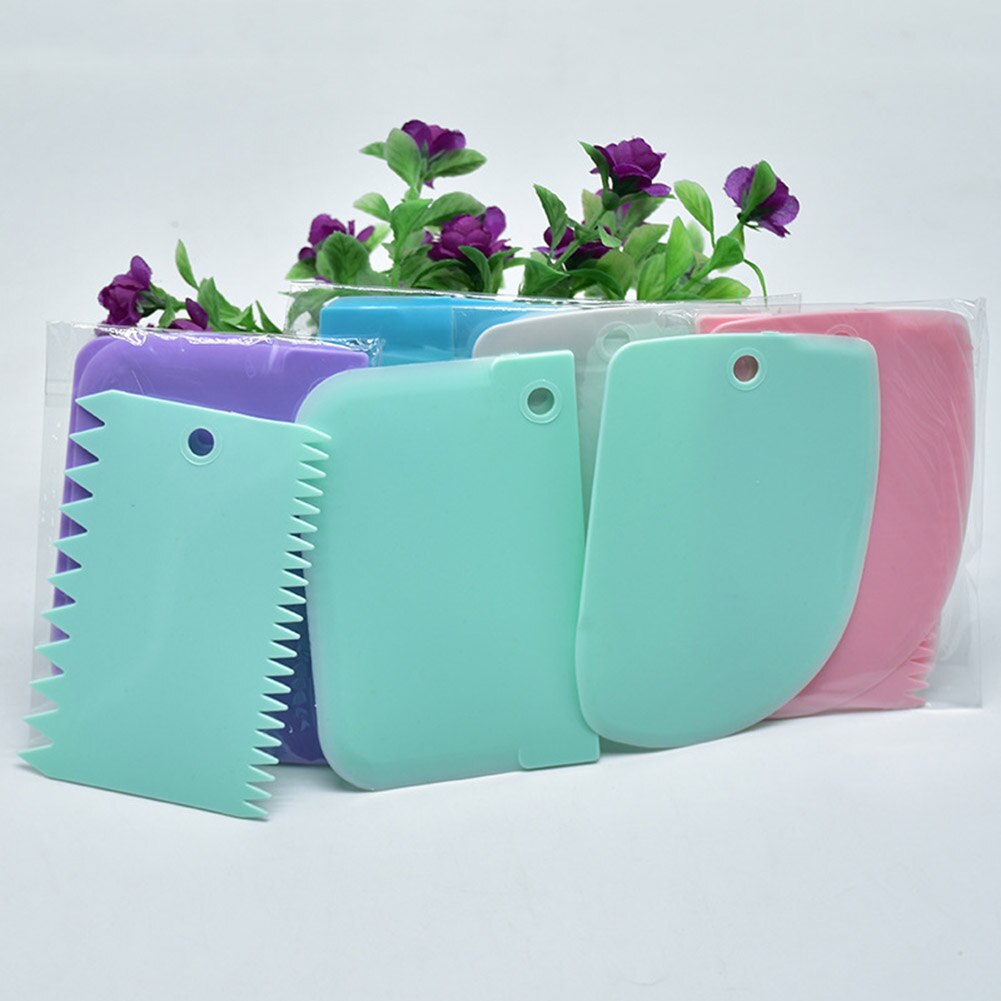 3Pcs/Set Plastic ToolsDough Icing Fondant Scraper Cake Decorating Plain Trapezoid Shape Baking Cutters Cake Bread Pasty