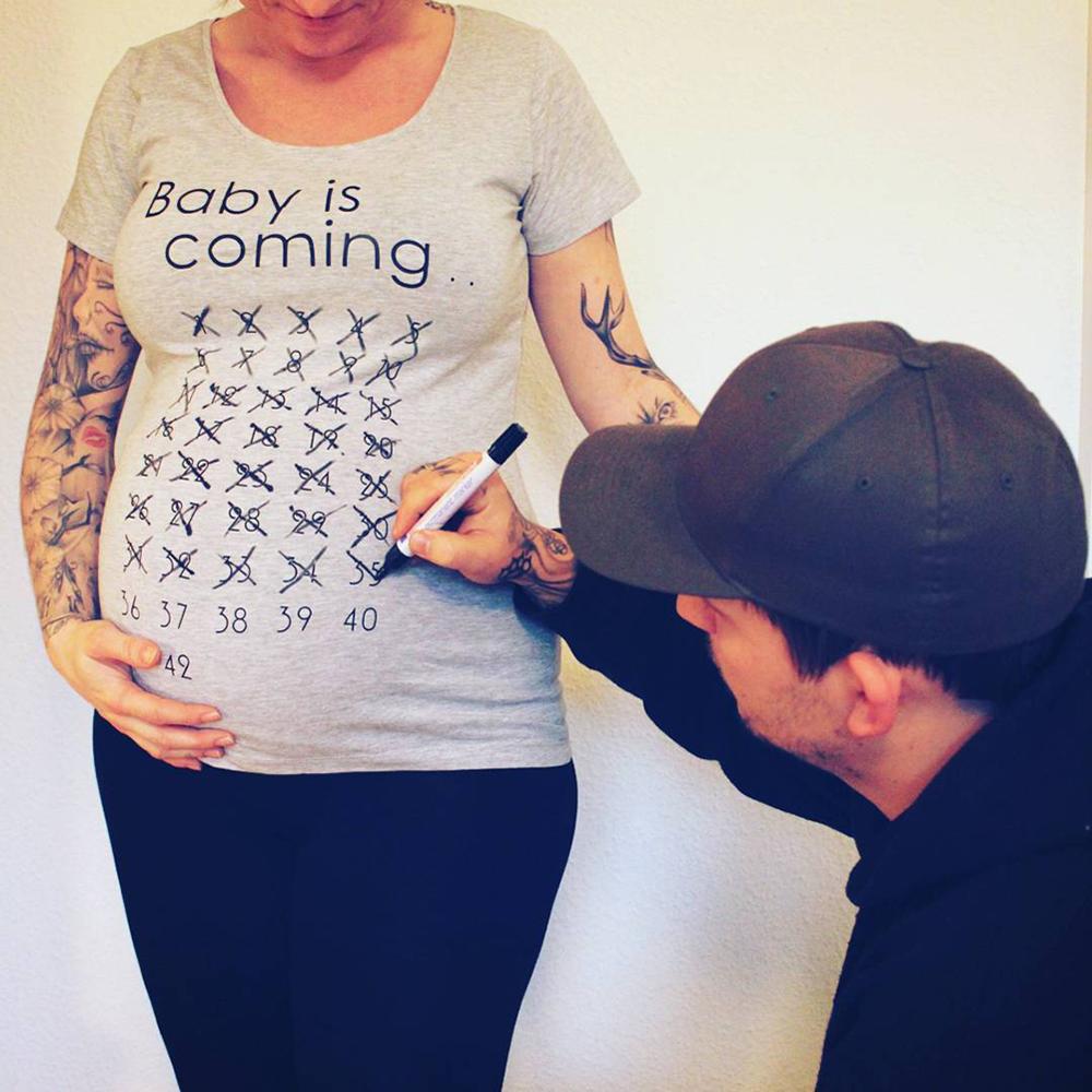 Baby kommer snart gravide kvinder t-shirt kalender skjorte mor tøj kvindelige graviditet t-shirt annonceret t-shirt