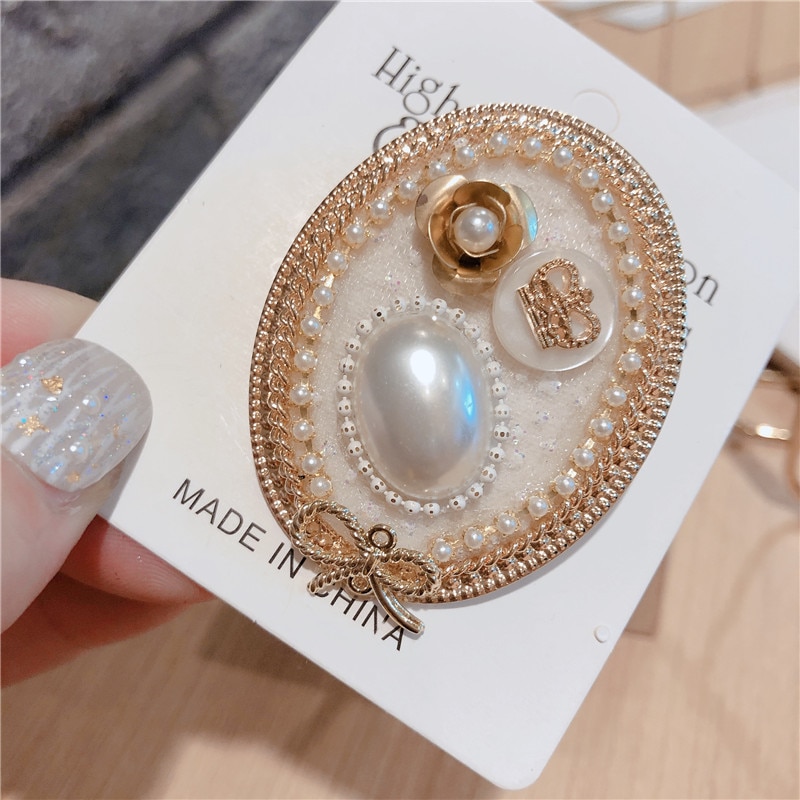 Woman Brooches Retro Crystal Brooches Pins Jewelry Clothes Accessories Sales