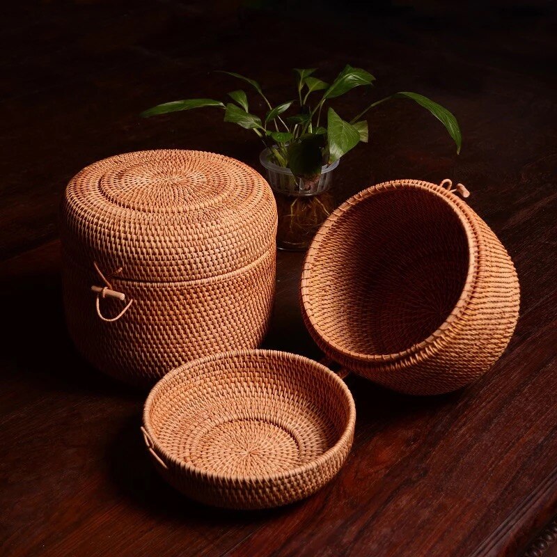 Rattan storage box with lid round shape handmade jewelry boxes organizer Vietnam Rattan weaving tin for puerh tea food best