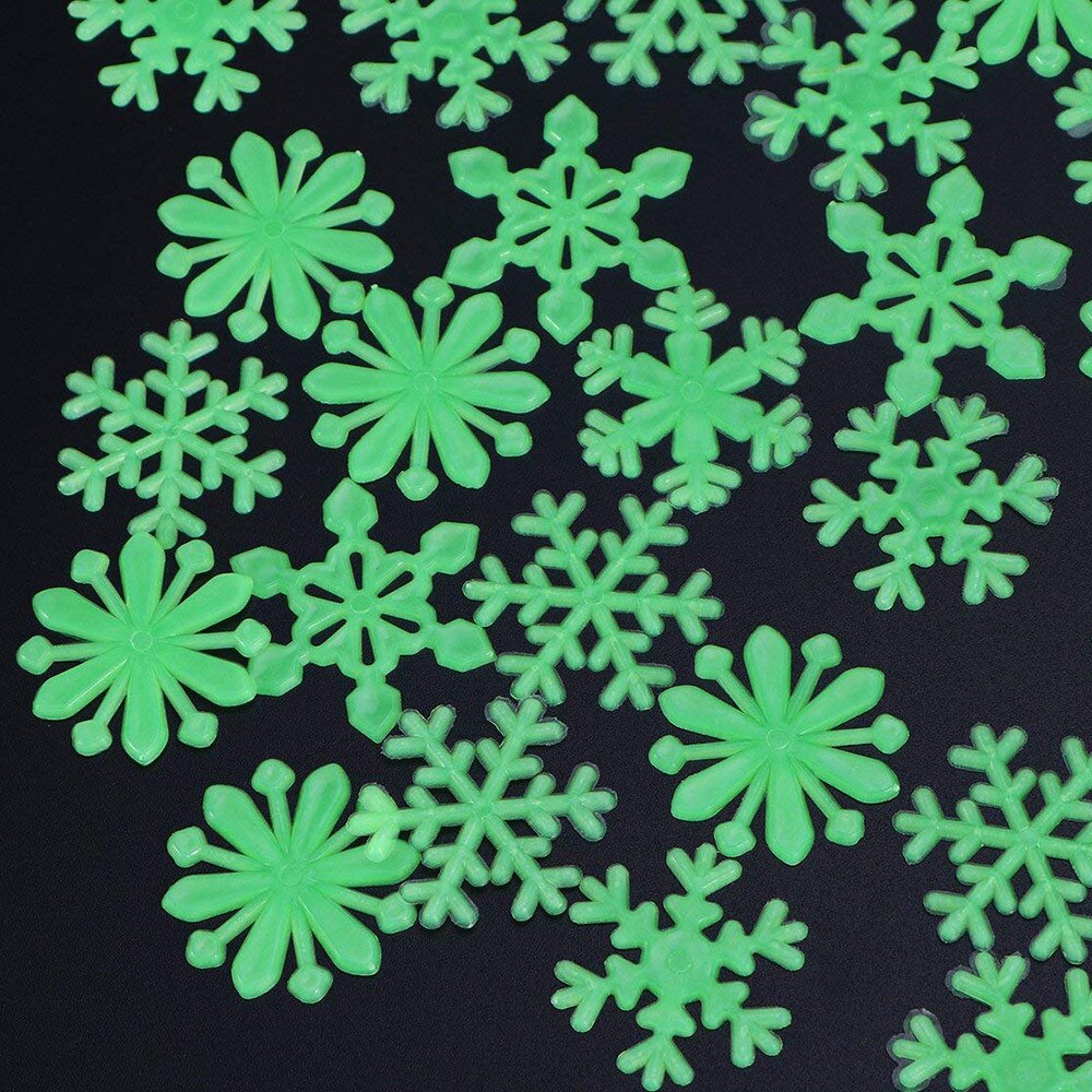 50 pcs/lot Glow In The Dark Snowflake Wall Stickers Window Kids room Christmas Sticker Fluorescent Year wallpaper DIY /d