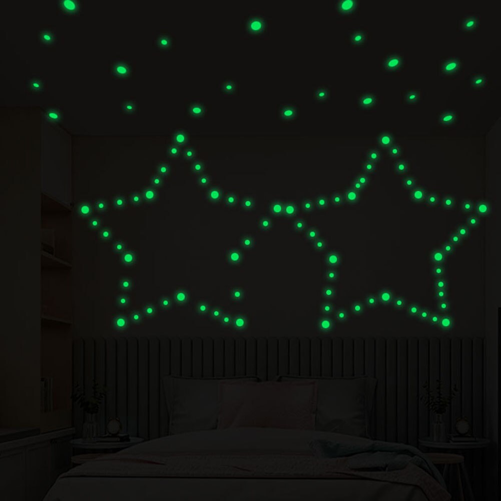104/252/407 stk lysende prik rund skive måne wallsticker glød i mørke rum mærkat kan absorbere lys og glød i mørket.