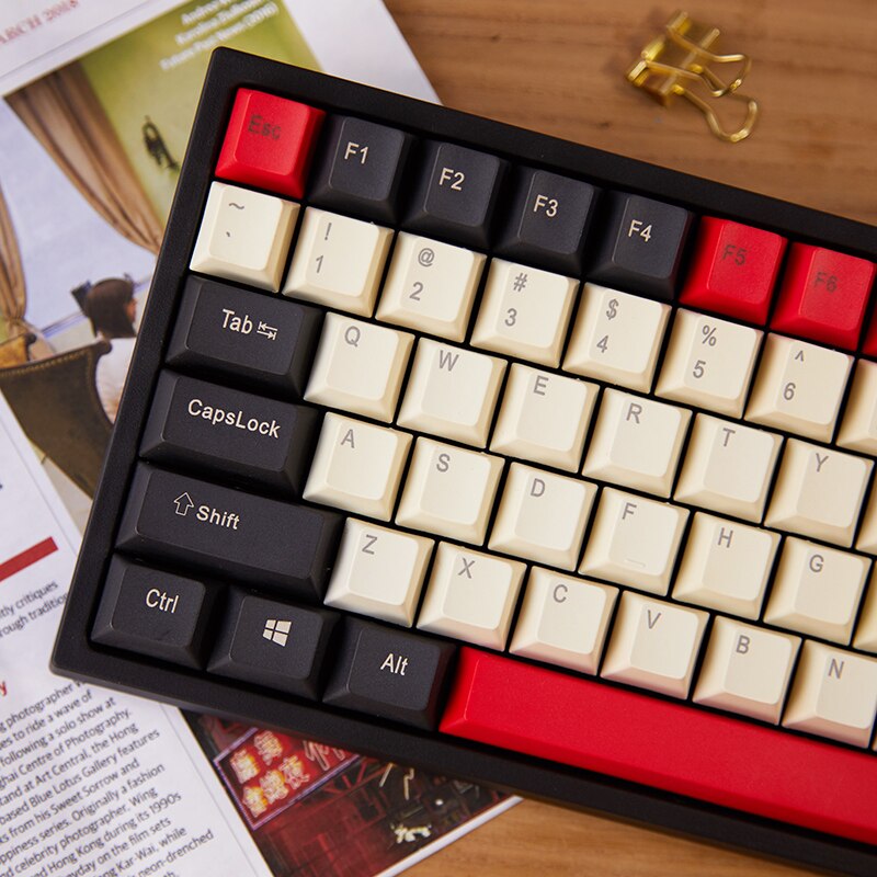 84 keycaps pbt para teclado mecânico diy keycool 84 lado impressão keycap keydous: Black red top print