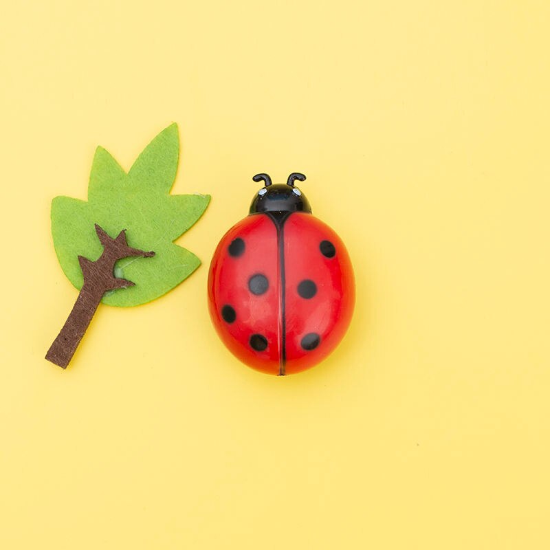 Automatische Kat Speelgoed Crawl Elektrische Nano Bug Lieveheersbeestje Intelligente Schudden Interactieve Grappige Kat Hond Speelgoed Simulatie Dierbenodigdheden: Ladybug
