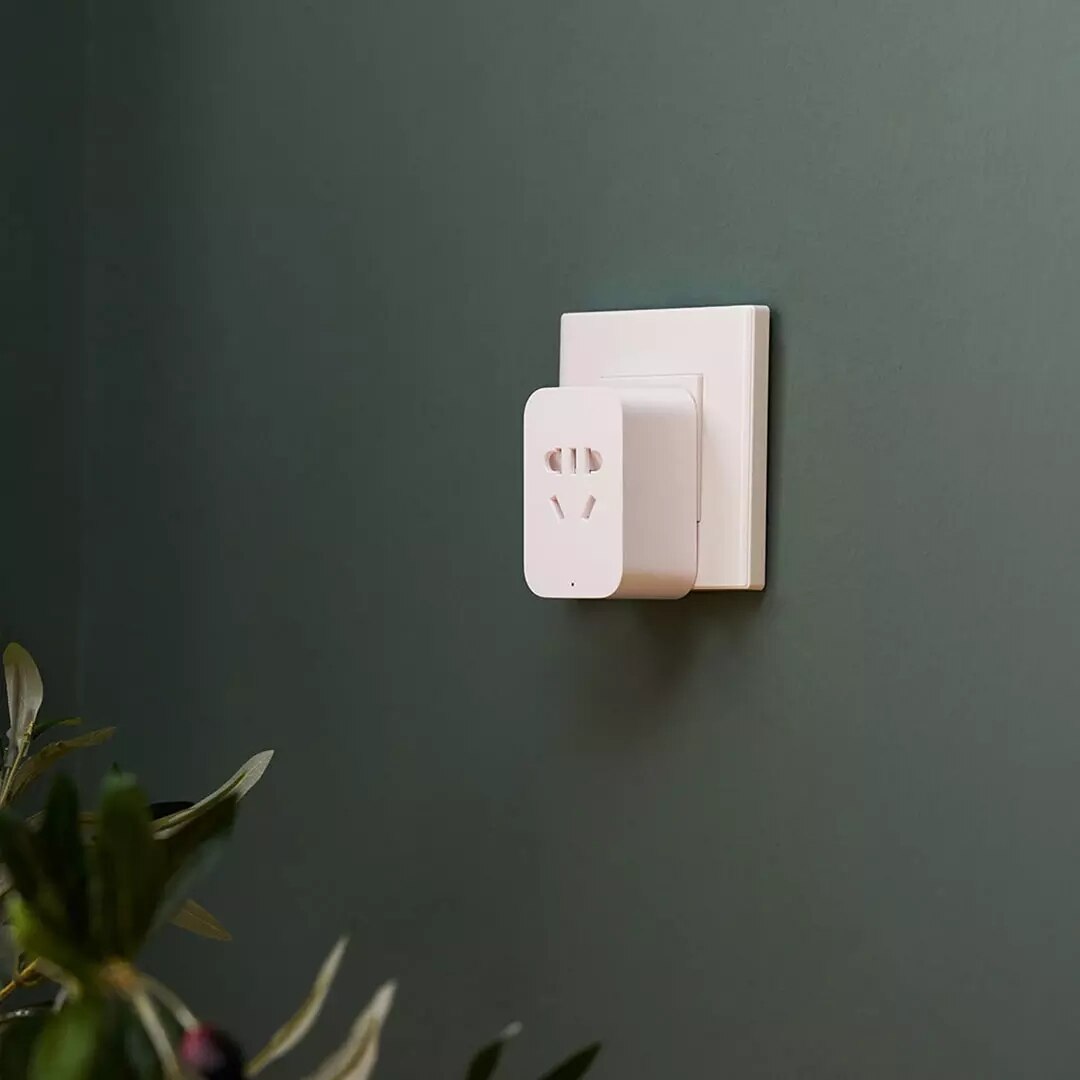 Xiaomi Mijia Smart Socket Plug 2 Bluetooth Gateway Version WiFi Wireless Remote Socket Adaptor Power on and off with phone