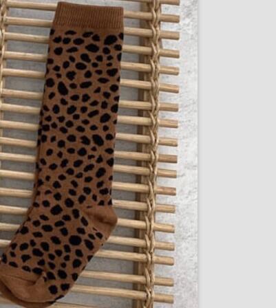 Stora barn tubstrumpor barn koreanska leopard tubstrumpor mycket pojkar flickor tubstrumpor vuxen stickade bomull långa tubstrumpor: Brun / 3-6t
