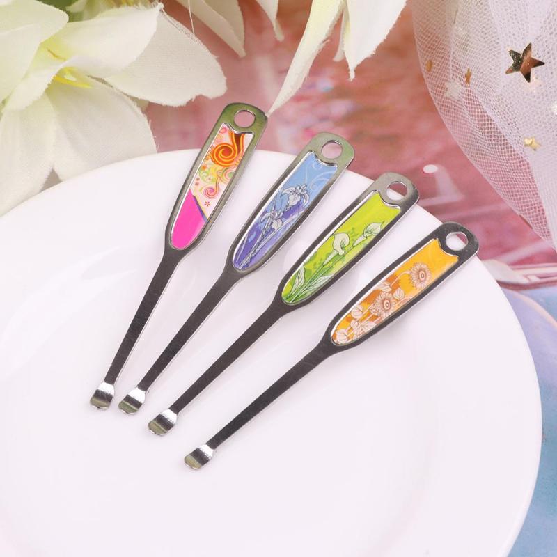 1pc Metalen Earpick Ear Wax Curette Remover Oorreiniger Lepel Earpick Oor Schoonmaken Care Tool Voor Baby Volwassenen willekeurige kleur