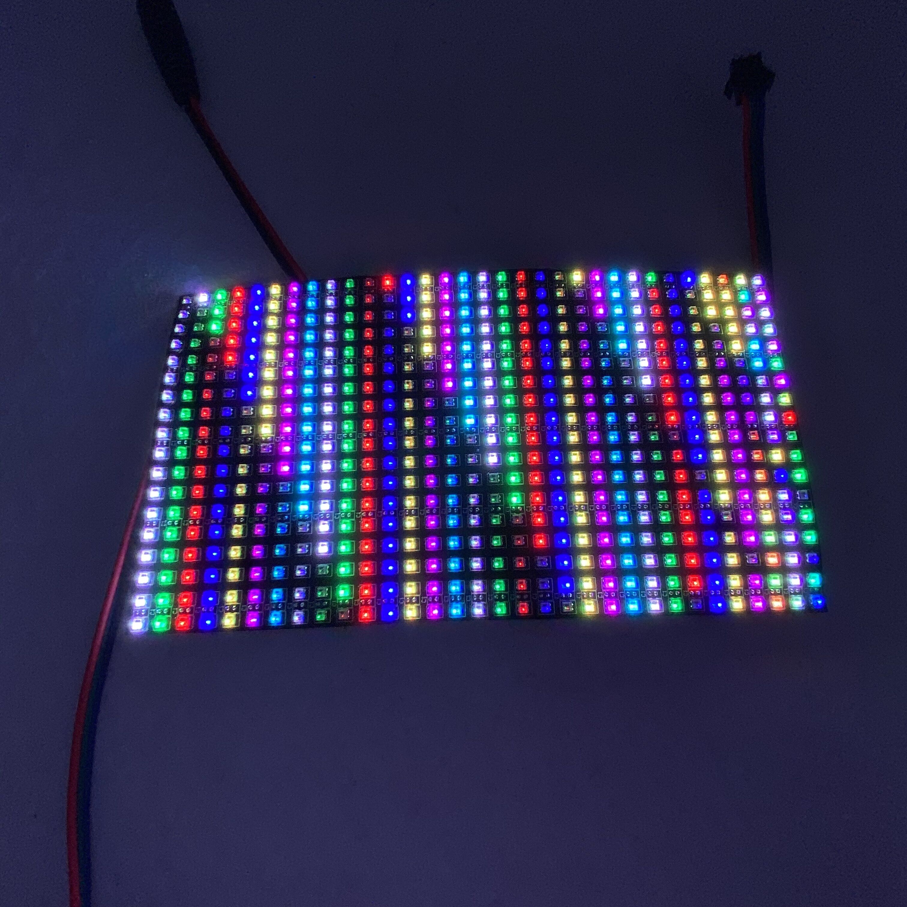 P5mm WS2812C SMD 18*32pixels led addressable flexiblepanel light,size: 90mm*160mm,DC5V input; BLACK PCB