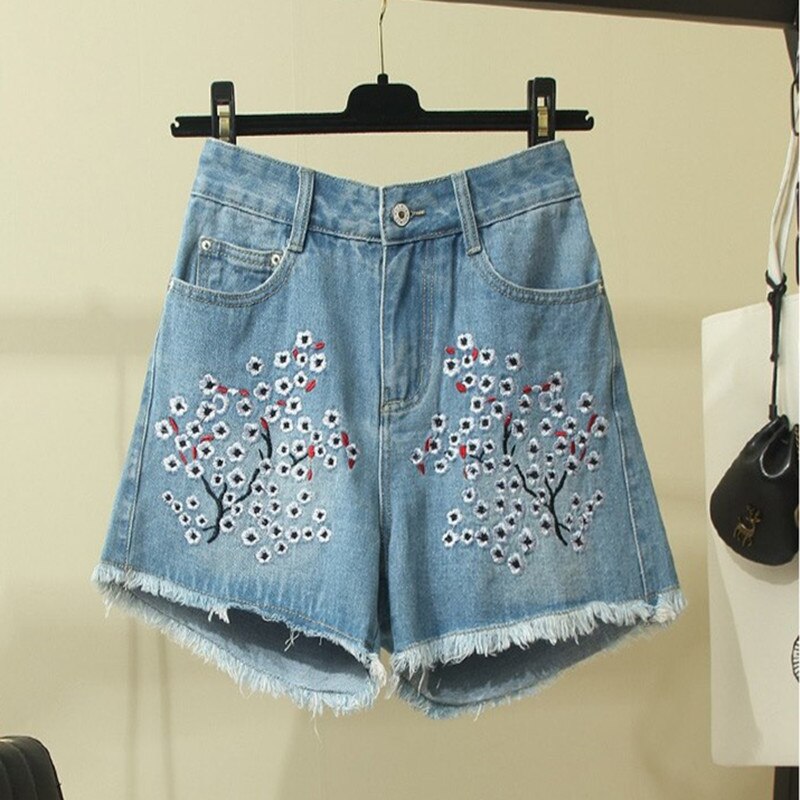Women's Casual Embroidered Loose Shorts