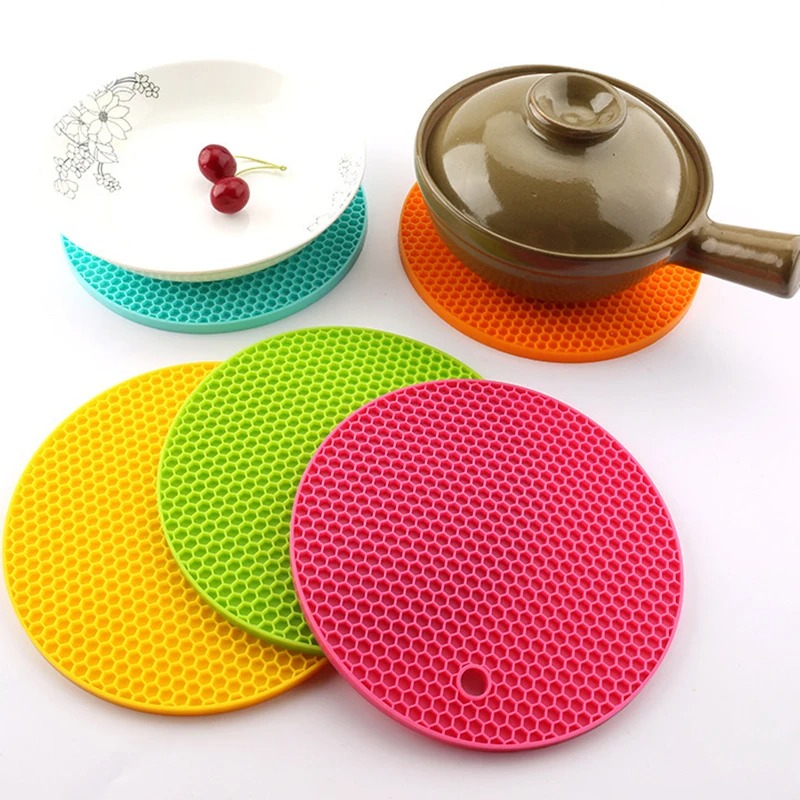 18/14 cm Runde Hitzebeständige Silikon Matte Trinken Tasse Untersetzer Nicht-slip Topf Halter Tisch Tischset Küche zubehör Unterzetter