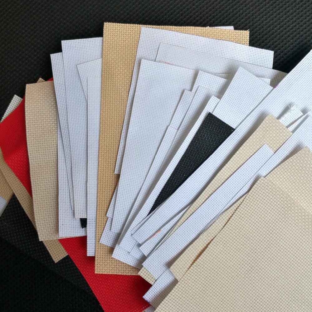 VOANZO Lot De 6 Tissus Point De Croix 11 Ct Blanc Et Noir - Aida Coton 30x45 Cm Pour Broderie Et Loisirs Créatifs