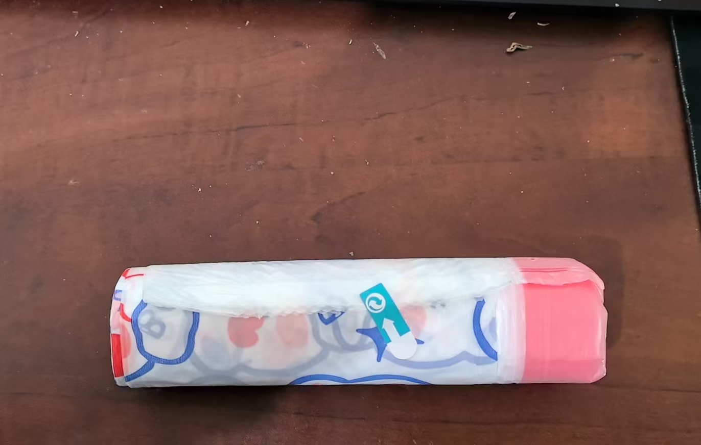 100 stuks 4 gallon vuilniszakken met trekkoord - eenvoudige dosering, lekvrij en veelzijdig voor thuis, op kantoor en buitengebruik: Licht Geel