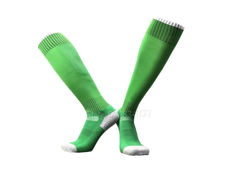 Calcetines de fútbol para hombre y mujer, medias deportivas baratas, transpirables hasta la rodilla, de algodón, para correr, blanco y rojo: Green