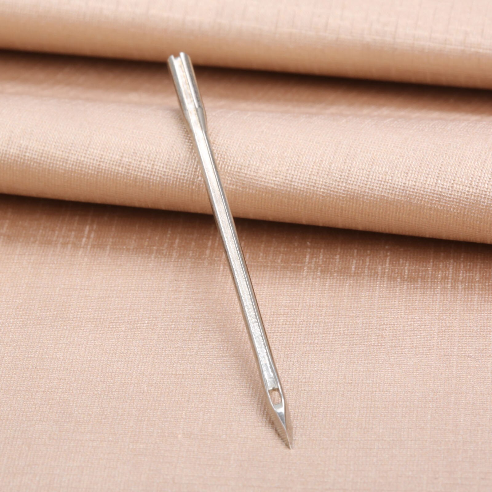 Leather Sewing Stitching Tool Leather Hand Sewing Machine Waxed Thread Leather Craft Edge Stitching Belt Strips Shoemaker Tool: c