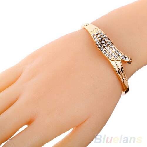 Feminino anjo asa esculpida brilhante strass festa manguito pulseira jóias liga dourada pulseiras criativas feminino 5.58cm