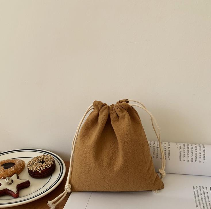 Lattice Cotton Fabric Floral Drawstring Storage Pouch Packaging Coin Purse Lipstick Jewelry Organizer Christmas Bag: Silver