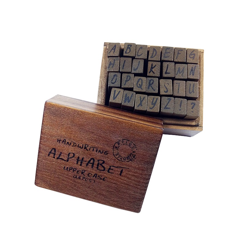 28 stk / sæt kawaii multifunktionel håndskrift små og store bogstaver i træ træ gummistempel sæt håndværk