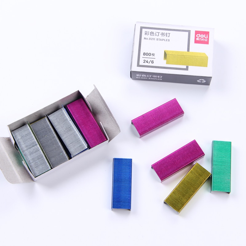 1 Pack Gekleurde Nietjes 12x6mm 12 #24/6 Metalen Nietjes Elke Verpakking 800 Stuks 4 Kleuren Deli 0211