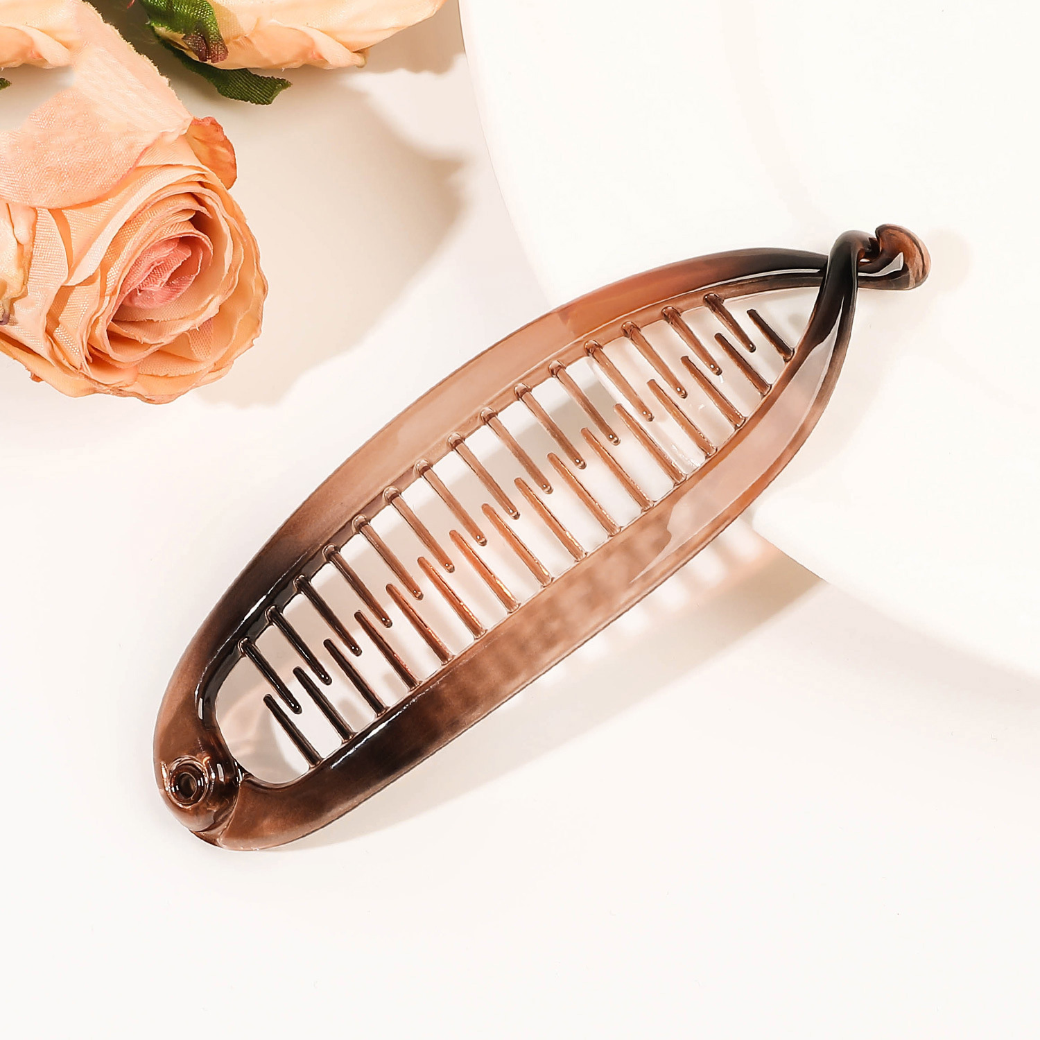 Matowa spinka do włosów w kształcie ryby kucyk bananowa spinka do włosów opaska dla kobiet akcesoria do włosów spinki do włosów Twist Clamp Barrettes nakrycia głowy: Black