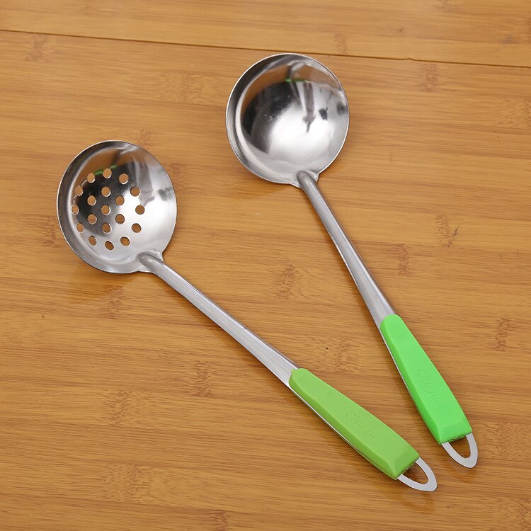 Style Hangable 7 Centimeters Soup Ladle Colander with Magnetic Stainless Steel Pot Spoon Colander