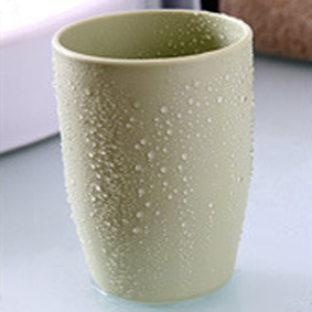 Solid Color Brushing Toothpaste Cup Toothbrush Holder Cup Plastic Cartoon Travel Bathroom Pendant Home Decoration: green