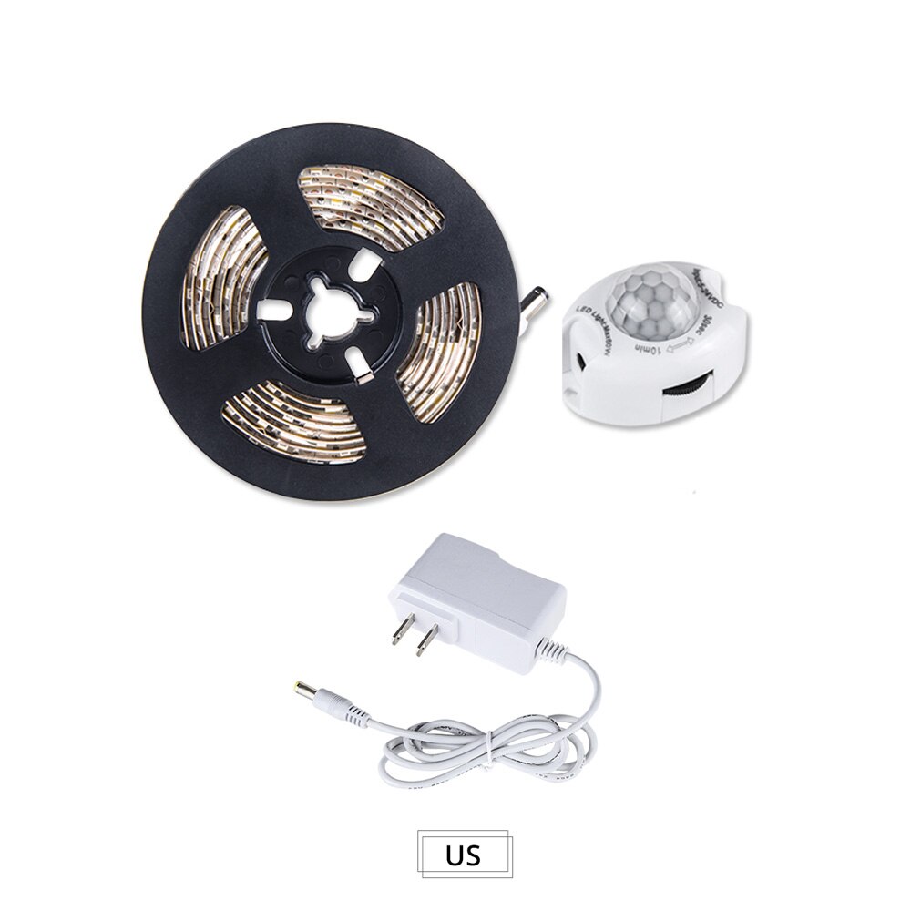 5m LED Strip med PIR Bevægelsessensor - 12V DC - IP65 Vandtæt - Inkl. Strømadapter: Rød / Rgb / 11-15w