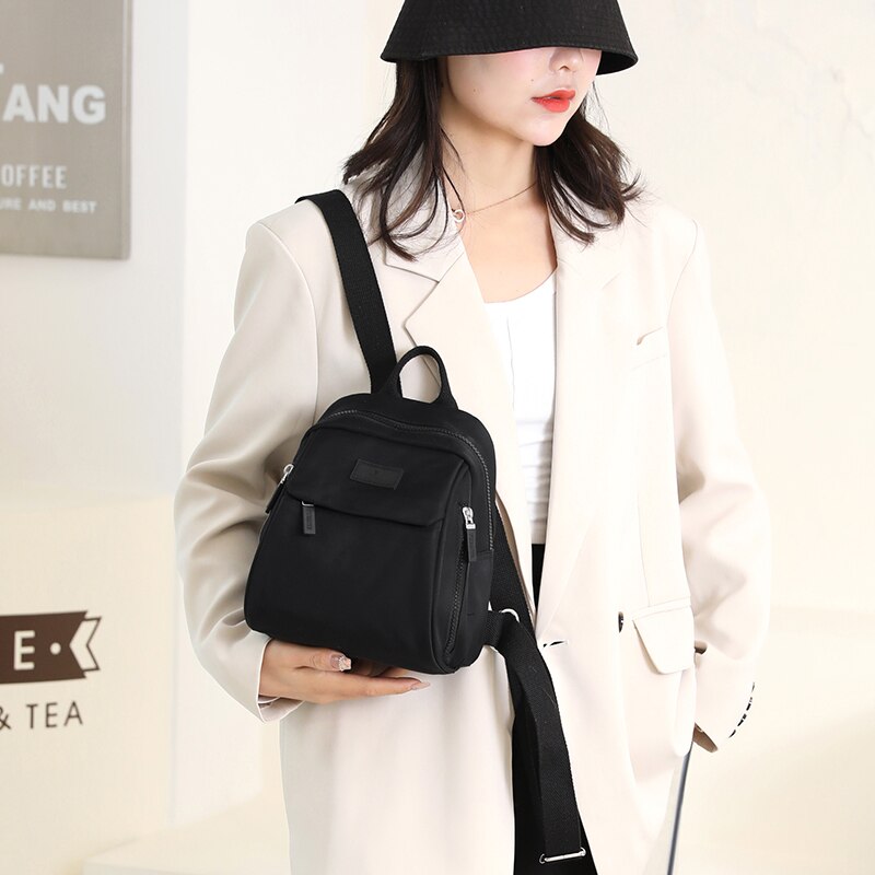 Mochila pequeña de nailon para mujer, morral pequeño de compras, resistente al agua, a la , bonita, 2022