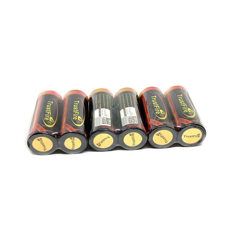 Trustfire uppladdningsbara 3.7v 5000 mah 26650 li- jonbatteri litiumbatterier med skyddskrets för 26650 ficklampor