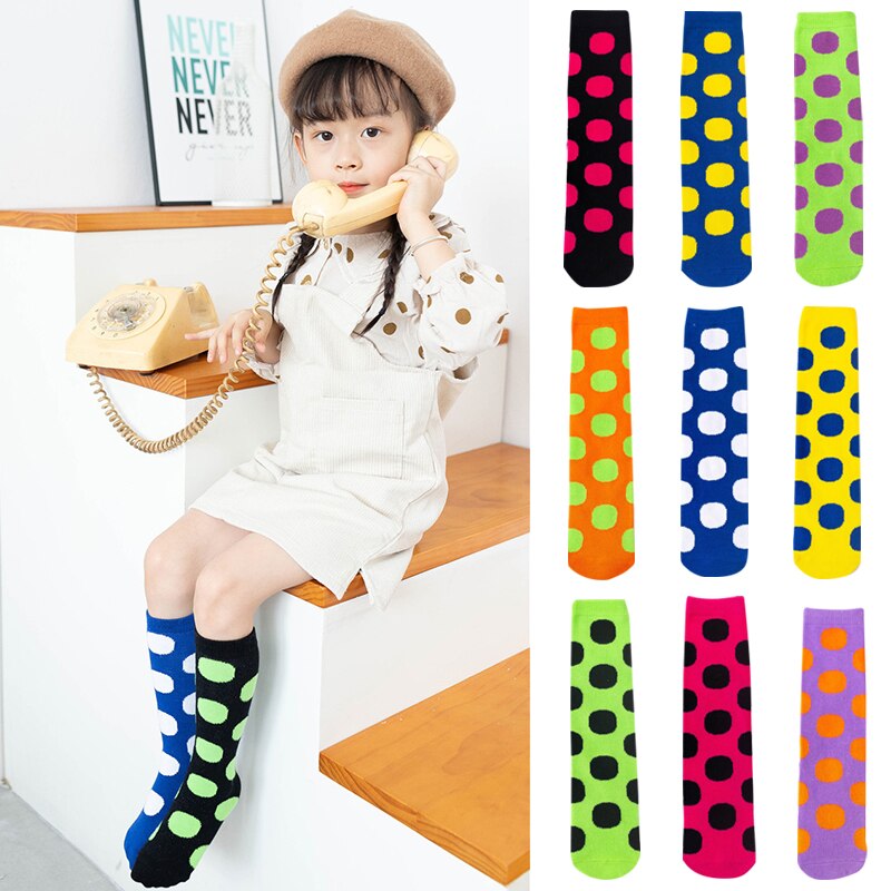 Otoño Invierno niños Unisex Polka Dot rodilla calcetines para niños chicas chico bebé de fluorescencia medias de puntos de la rodilla-calcetín alto 3-12T