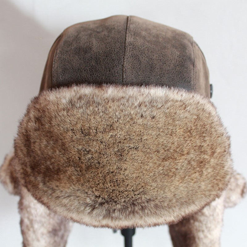 Daiwa Winter Bomber Hats Winter Fishing Men Warm Skiing Outdoor Hat with Ear Flap Pu Leather Fur Trapper Cap Earflap