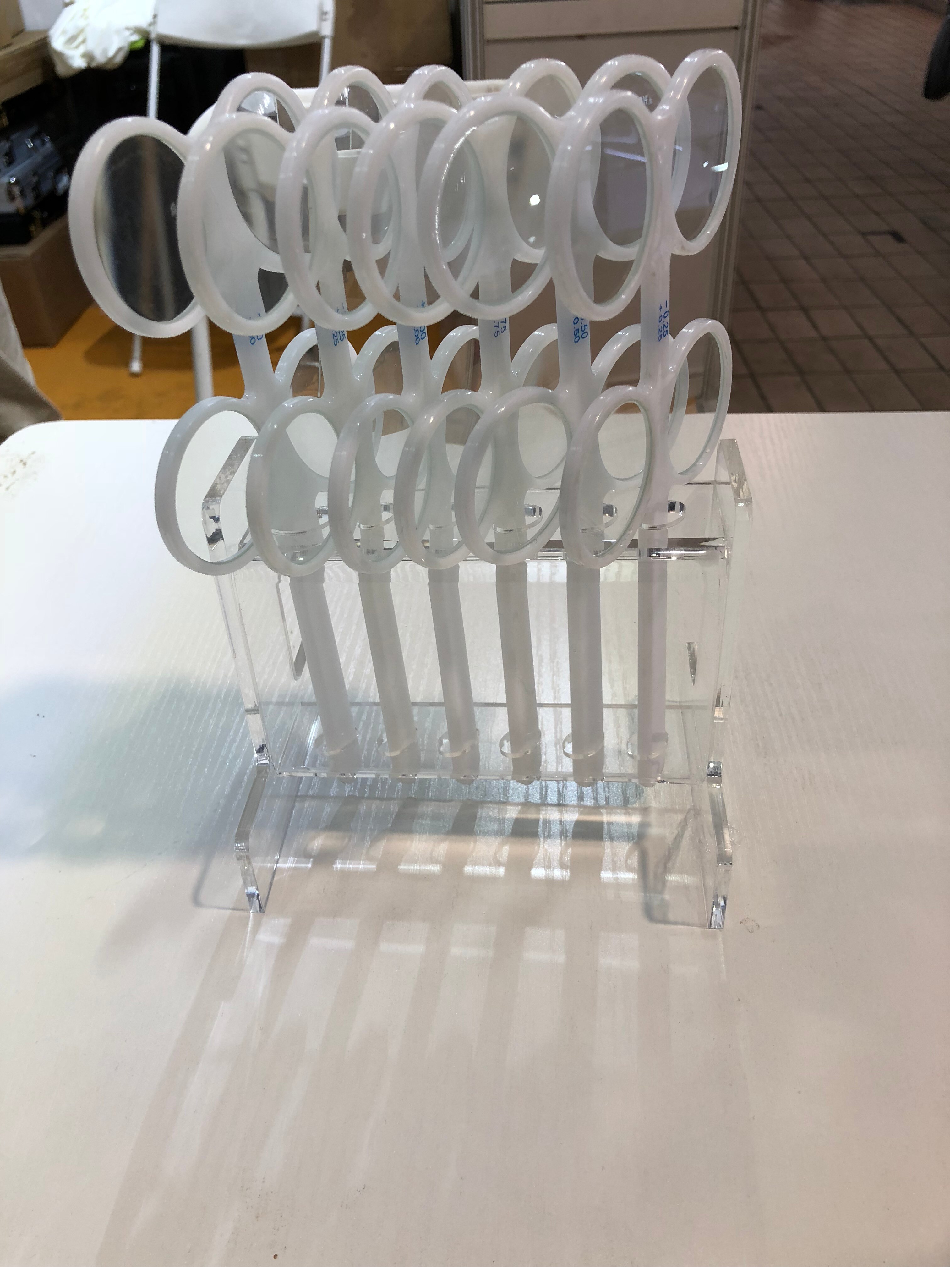 Fort Outils Optiques D'optométrie Palmes Set de 6 Trous Tapis Acrylique 5 mm épaisseur ST-1