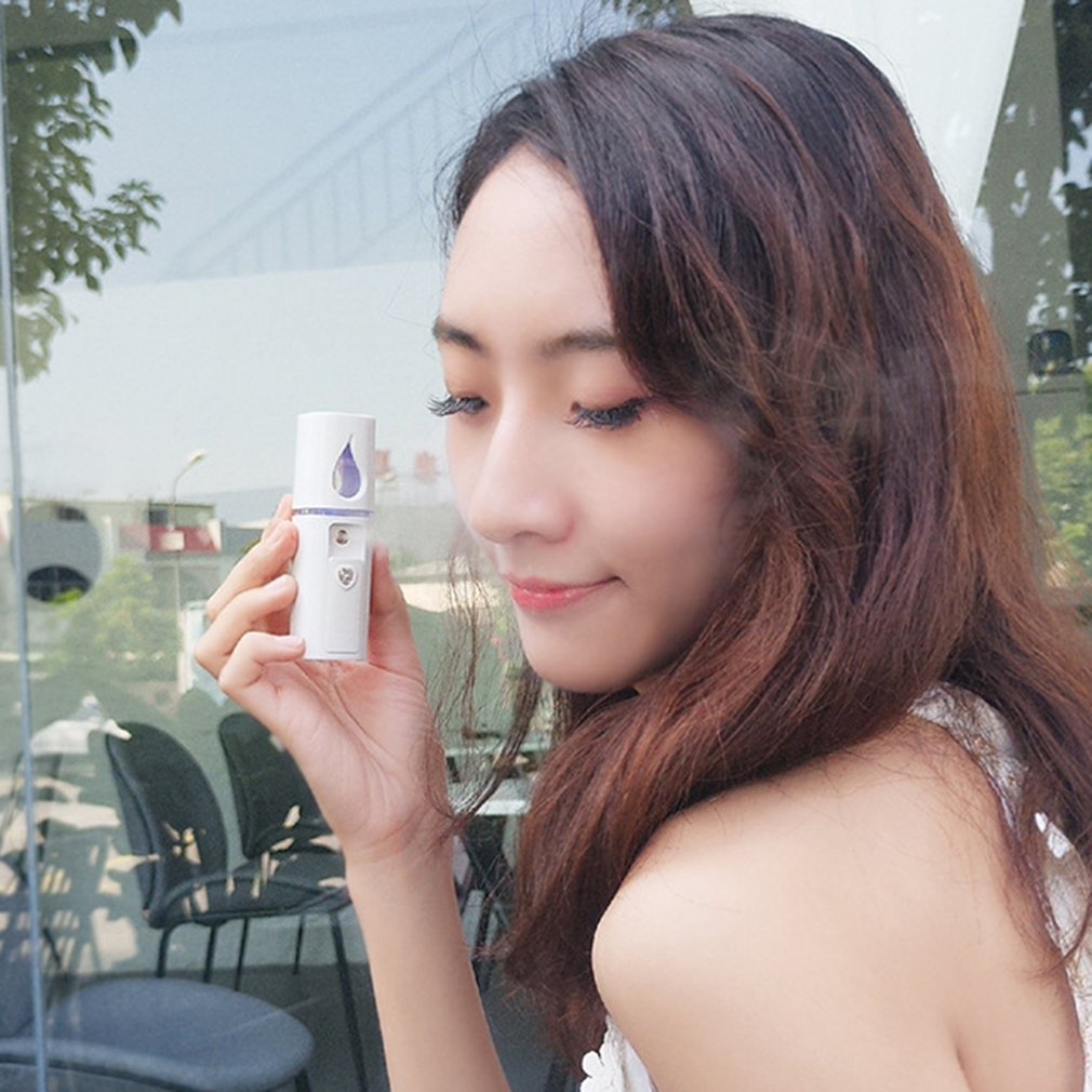 Portable Small Air Humidifier USB Rechargable Handheld Water Meter Ultrasonic Charging Diffuser Mini Milk Oil Steamed Face