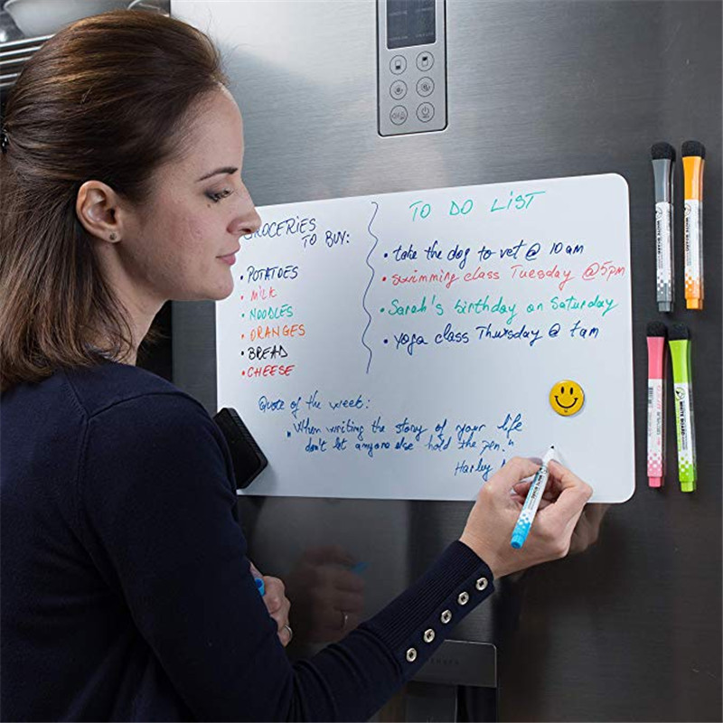 Tableau d&#39;affichage blanc magnétique avec aimants pour le réfrigérateur,panneau A5 avec lingette sèche et marqueur pour écrire des messages de rappel, bloc-notes pour enfant et la cuisine, idée