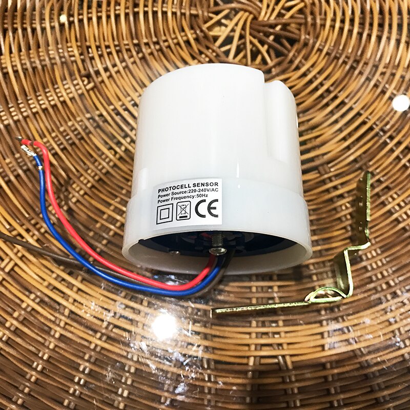 Waterproof outdoor automatic street light control switch 25A sensor switch controller 220V photoelectric light senser adjustable