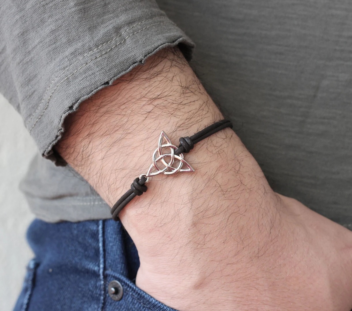 Pulsera Infinity Pulsera celta para hombre - Pulsera con nudo para hombre Joyería para hombre Pulsera OM Pulsera cruzada: Verde Dragonly