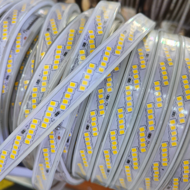 Super Bright LED Strip Lights AC 220V SMD 2835 5 Rows 320Leds/m with EU Plug Waterproof Flexibon Ribbon Tape Rope Home Garden