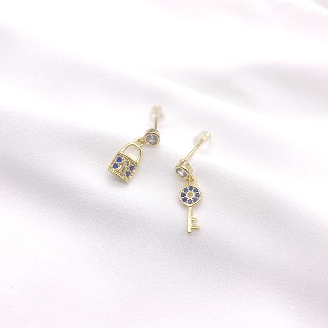 Moda carino dolce blocco chiave piccoli orecchini per le donne orecchini penetranti per le donne gioielli da festa Pendientes accessori 2022: K0012-Y