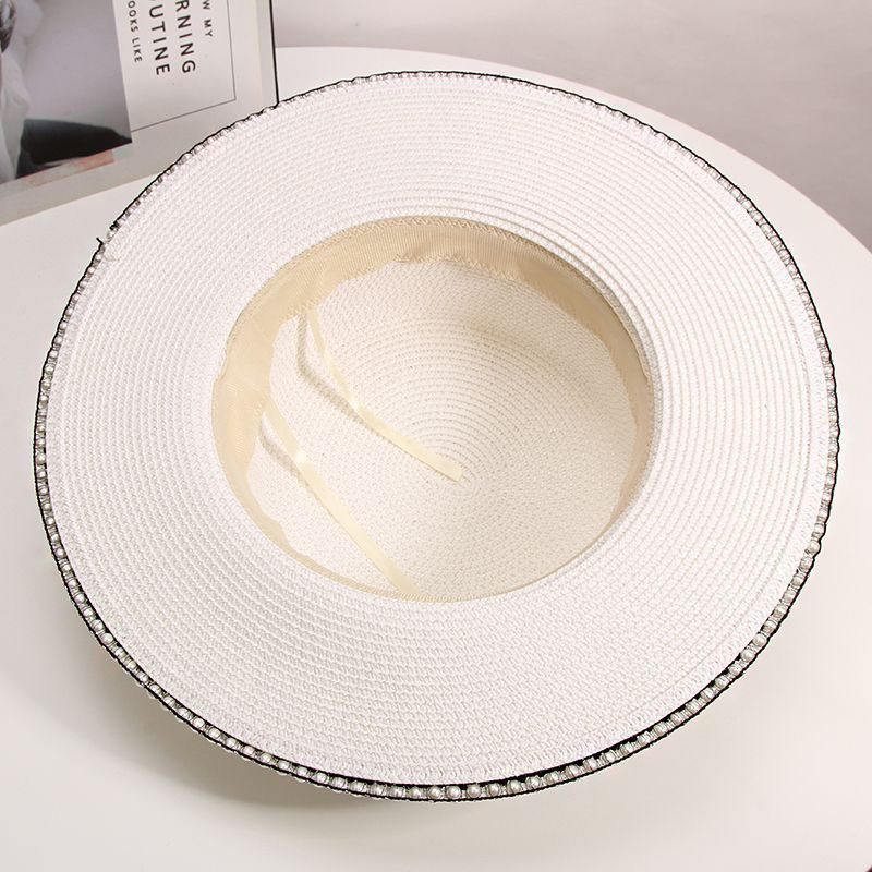 Sombrero panamá de paja con cadena de perlas de verano para mujer, gorra plana Anti-UV de ala ancha para el sol, accesorio de playa para niña Chapeu Girl Topee