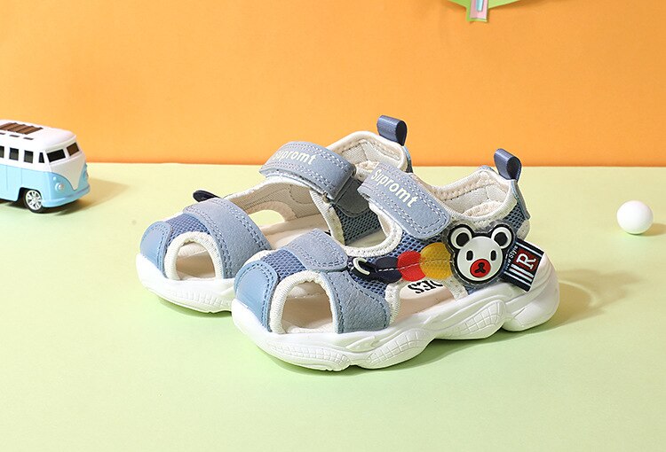 Los niños sandalias novedad de verano bebé niño Sandls niños y niñas Anti-kick suela suave playa Casual Sandaks niños sandalias: Azul cielo / 28