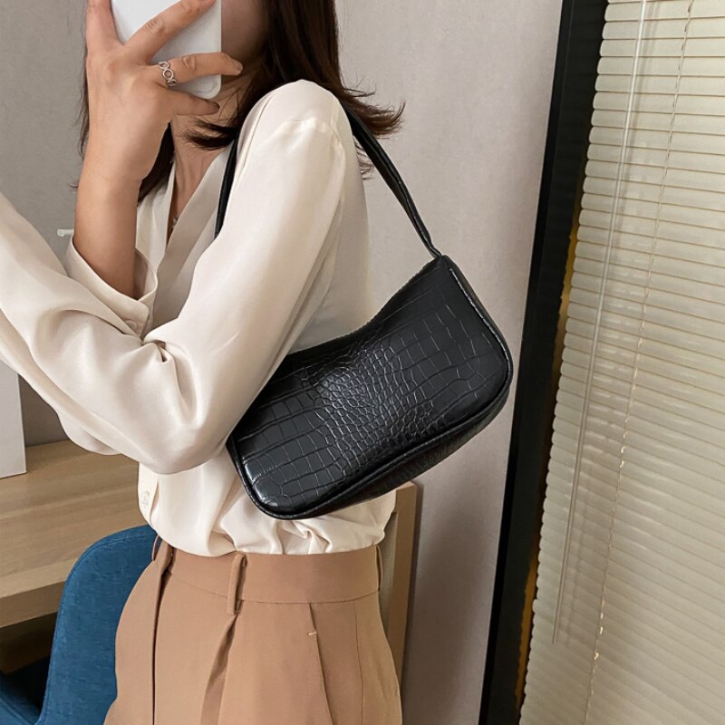 Soft PU Leather Crocodile Pattern Women Underarm Bag Vintage Casual Ladies Small Shoulder Bag Female Tote Purse Handbags