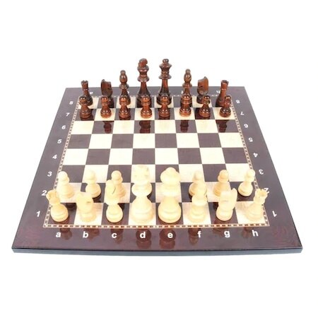 Jeu d'échecs de luxe en bois de noyer