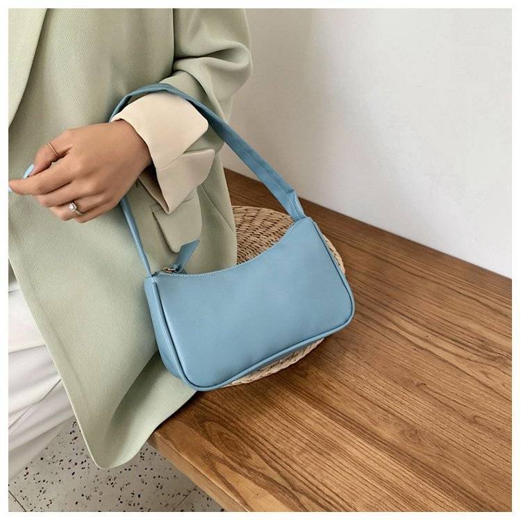 Soild Colour All Match Women Armpit Bags Simple Women Casual Small Baguette Handbags Soft PU Leather Ladies Armpit Bags