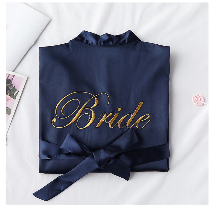 Bride To Be Team-bata de satén y seda para novia, batas de dama de honor para boda, despedida de soltera, de despedida de soltera, decoración de boda: S / Azul cielo