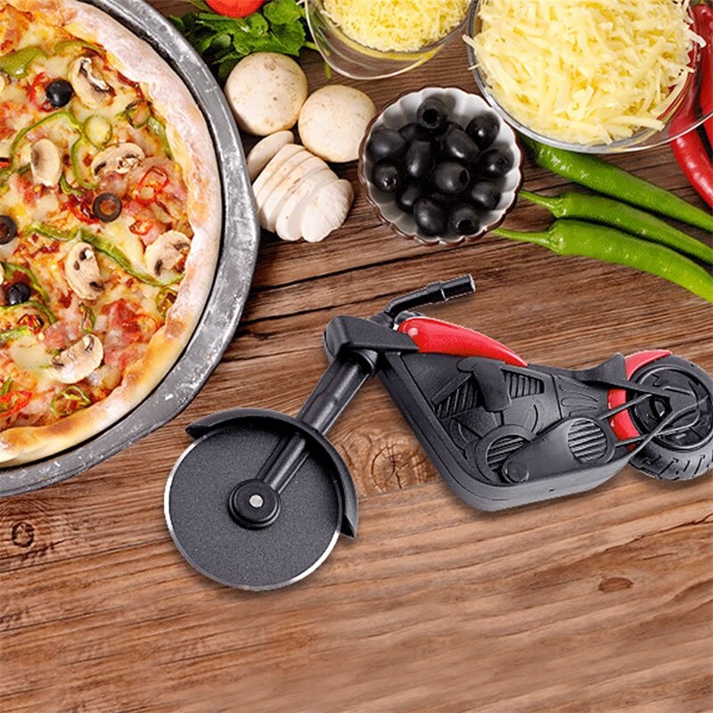 QueenTime Plastic Pizza Cutter Motorfiets Vorm Pizza Wielen Keuken Gadgets Cirkelzaag Deeg Cutter Bakken Levert
