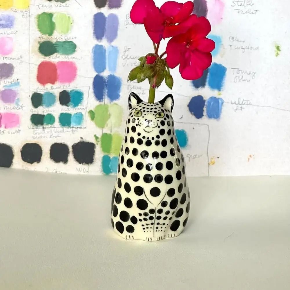 Multicolored polka dot cat vase, cute creative small animal flower vase, small caliber, resin cat vase, wedding decoration