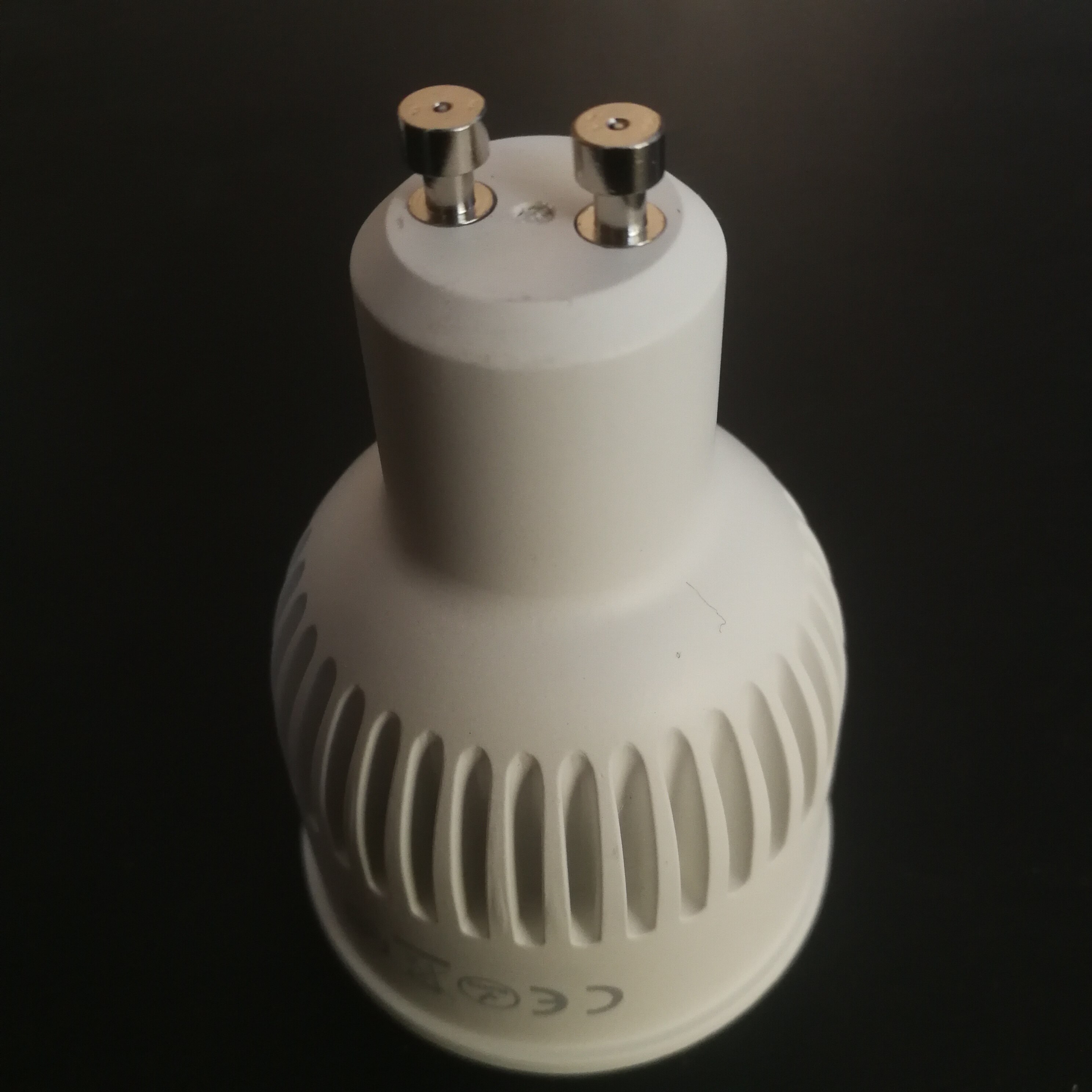 Mi.light fut 106 gu10 dæmpbar 2.4g led spot lampe 100-240v 6w rgbcct led pære kontrol af iphone ipad android