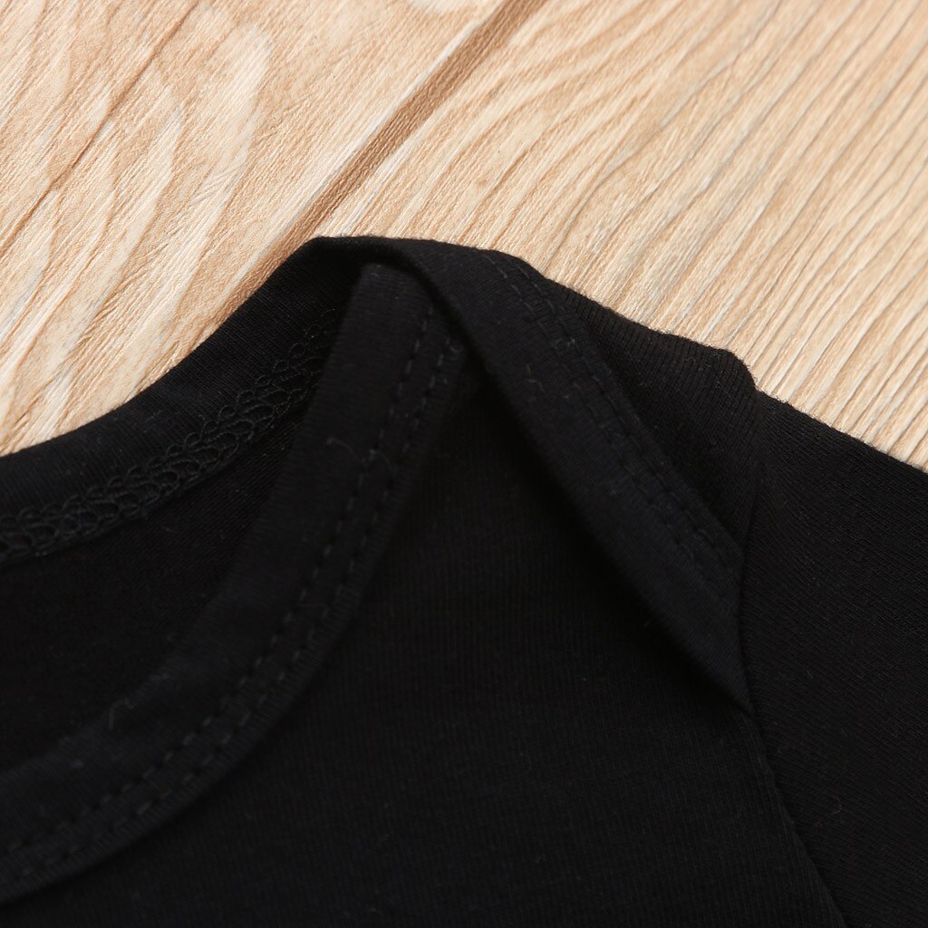 Casual zomer peuter baby meisjes jongens jumpsuit ik hou van je 3000 letters bedrukte tops iron man jumpsuit romper babykleding