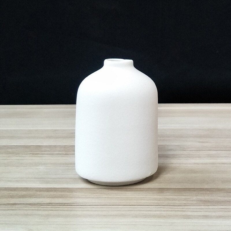 Simple Ceramic Vases Retro Frosted Ceramic Decoration Home Furnishing Nordic Retro Pastoral Vase Crafts: I