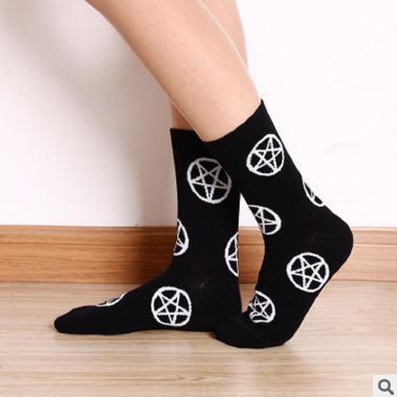 The most fashionable beautiful Women's socks