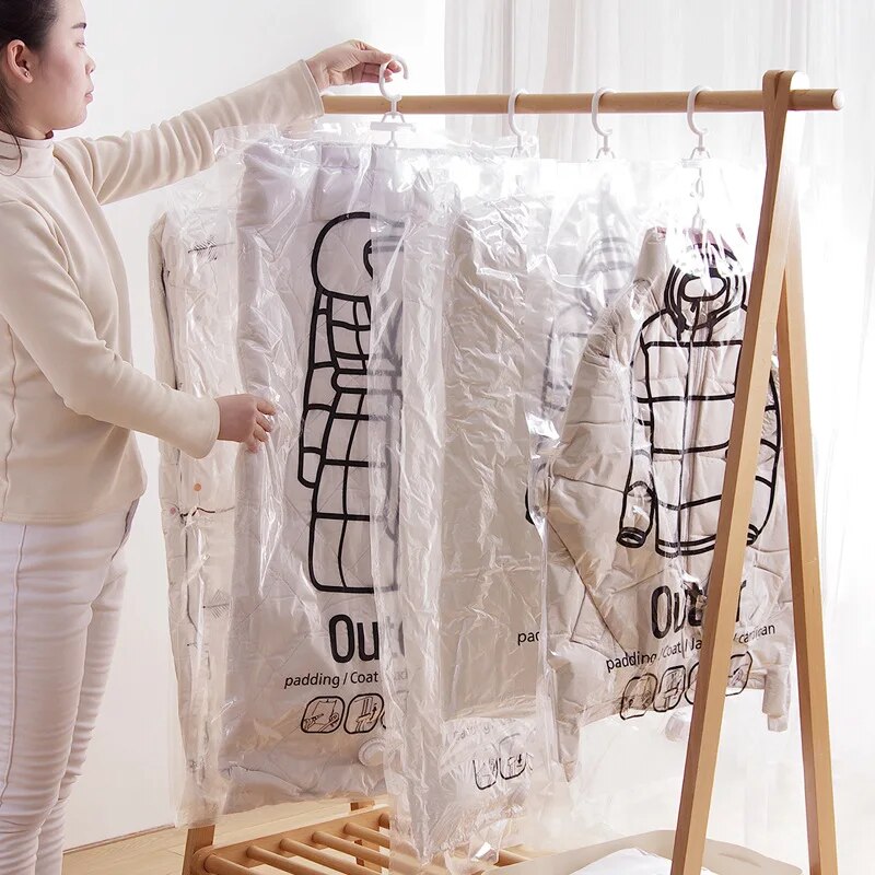 Ophangbare transparante vacuümopbergzakken Gecomprimeerde kledingkast Organizer Tas voor kleding Jas Donsjassen Stofkap